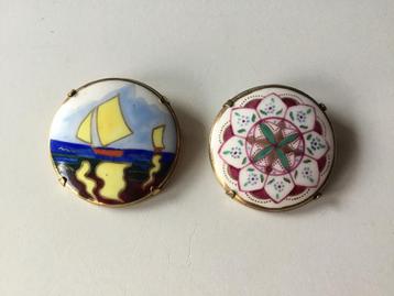 2 Antieke Franse Broches 1950 ( in Hilversum) beschikbaar voor biedingen