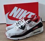 Nike Air Max 90 Social FC maat 45, Ophalen of Verzenden, Nieuw