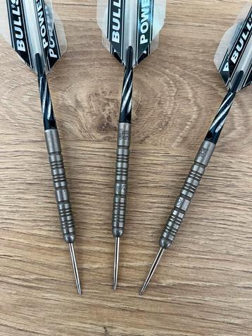 Gebruikte Darts - Set michel van gerwen 21 Gr beschikbaar voor biedingen