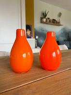 2 oranje retro vintage stijl vazen, Huis en Inrichting, Woonaccessoires | Vazen, Minder dan 50 cm, Glas, Oranje, Ophalen of Verzenden