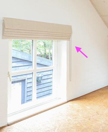 Partij beige vouwgordijnen / gordijnen (10 stuks 100cm br) beschikbaar voor biedingen