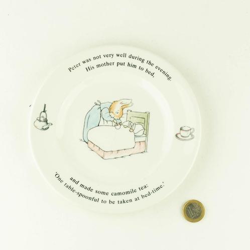 Wedgwood Peter Rabbit ontbijt bord, Beatrix Potter, Huis en Inrichting, Keuken | Servies, Zo goed als nieuw, Bord(en), Wedgwood