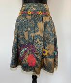 10 Feet satijnen geborduurde rok maat S, Kleding | Dames, Overige kleuren, 10 Feet, Ophalen of Verzenden, Zo goed als nieuw