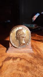 Bronzen penning Astrid Reine Des Belges, Ophalen of Verzenden, Goud