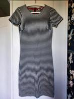 Gestreepte jurk Tommy Hilfiger, Kleding | Dames, Jurken, Blauw, Ophalen of Verzenden, Zo goed als nieuw, Knielengte