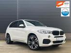 BMW X5 xDrive 30d M Sport PANO, Trekhaak, Grijskenteken, Auto's, Gebruikt, 2993 cc, 258 pk, Wit