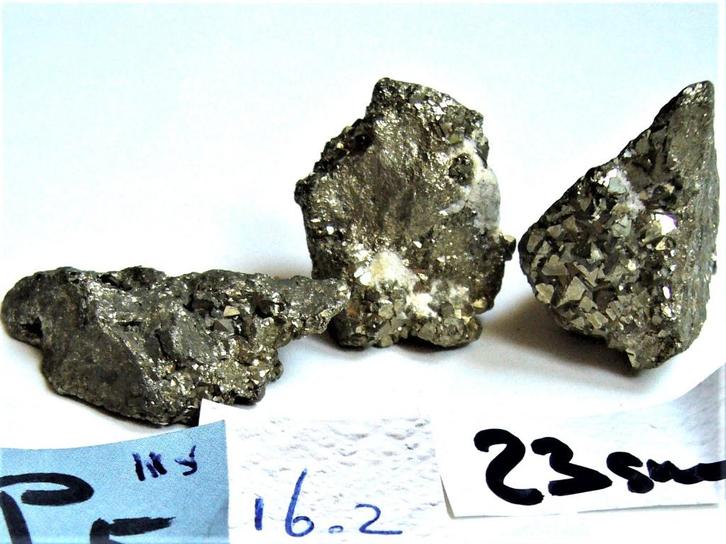 pyriet foto=2,50 fools gold 52g idioten goud of piriet 11gr, Verzamelen, Mineralen en Fossielen, Mineraal, Ophalen of Verzenden