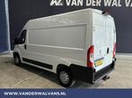 Peugeot Boxer 2.2 BlueHDi 140pk L2H2 Euro6 Airco | Camera |, Voorwielaandrijving, Stof, Gebruikt, 4 cilinders