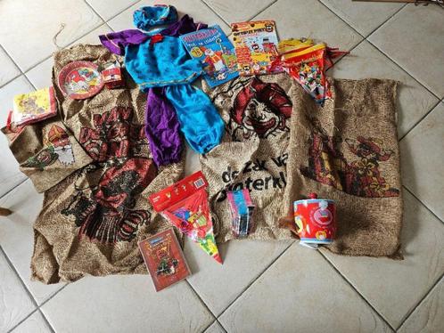 Veel Sinterklaasspullen, Diversen, Sinterklaas, Zo goed als nieuw, Ophalen