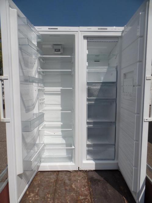 Siemens vriezer no frost + Siemens koelkast 186 cm x 120 br, Witgoed en Apparatuur, Vriezers en Diepvrieskisten, Gebruikt, Vrijstaand