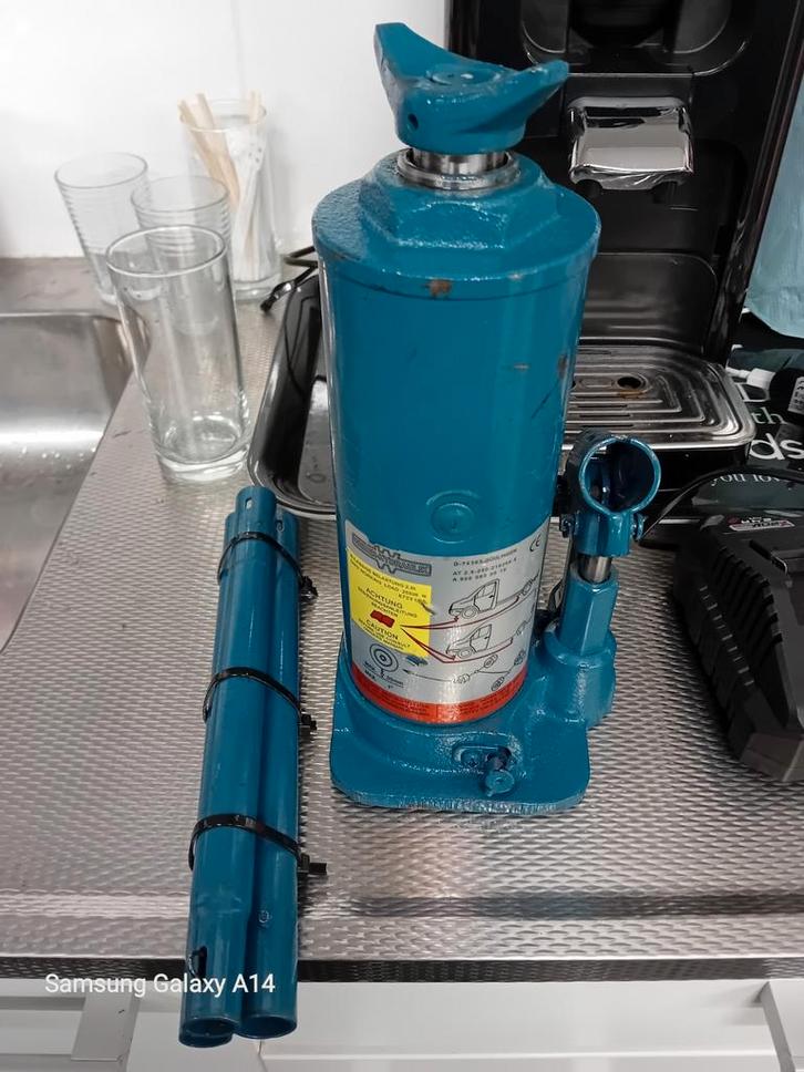 Mercedes sprinter vw crafter⁰ m.a..n krik, Auto-onderdelen, Overige Auto-onderdelen, Mercedes-Benz, Volkswagen, Nieuw, Ophalen