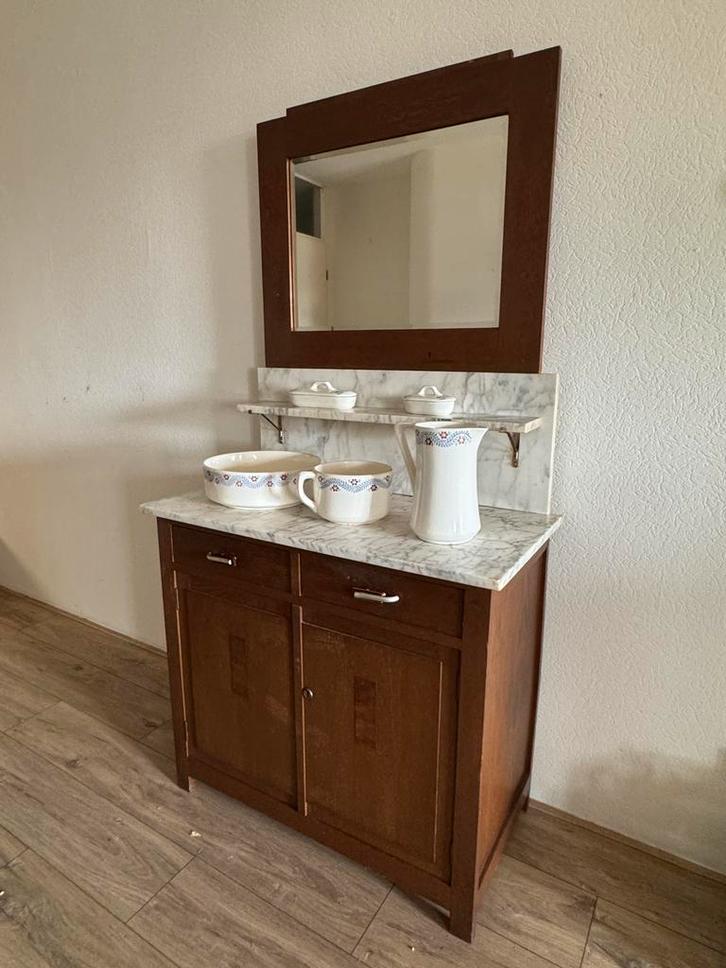 Antieke wastafel met lampetstel, Antiek en Kunst, Antiek | Meubels | Kasten, Ophalen