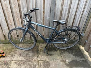 Trek herenfiets, opknappen maar in prima staat beschikbaar voor biedingen