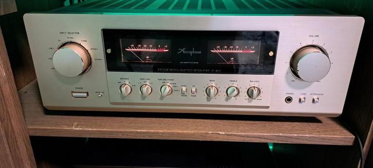 Accuphase E 407 versterker 2 x150 Watt, Audio, Tv en Foto, Versterkers en Receivers, Gebruikt, Stereo, 120 watt of meer, Overige merken