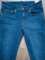 KUYICHI Suzie slimfit jeans maat W28 L32, Kleding | Dames, Spijkerbroeken en Jeans, Blauw, KUYICHI, Nieuw, Ophalen of Verzenden