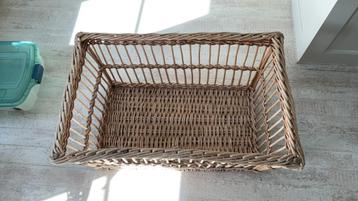 Vintage rieten  wasmanden 2 stuks beschikbaar voor biedingen