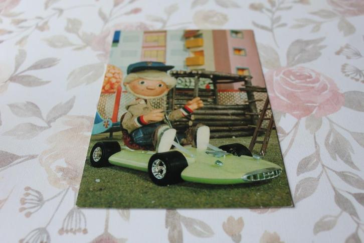 Postkaart - West Sandmännchen zit in Raceauto, Duitsland, Verzamelen, Ansichtkaarten | Themakaarten, Ongelopen, 1960 tot 1980