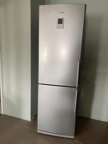 Koelkast Refrigerator RVS Samsung (182x60x65cm) beschikbaar voor biedingen