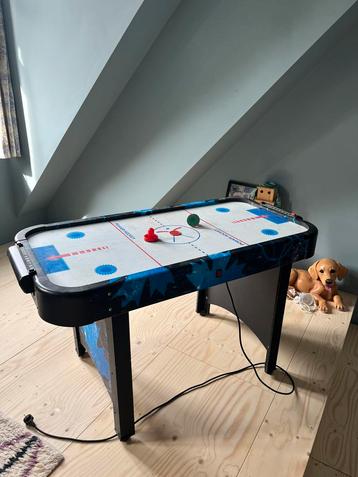 Air hockey tafel  beschikbaar voor biedingen