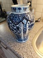 2 Delfts   blauwe vazen., Ophalen of Verzenden