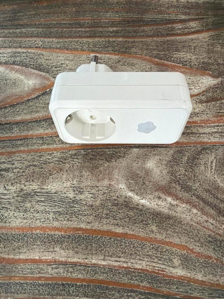 Verisure Smart Plug - Slimme stekker, Doe-het-zelf en Verbouw, Alarmsystemen, Zo goed als nieuw, Overige typen, Overige soorten