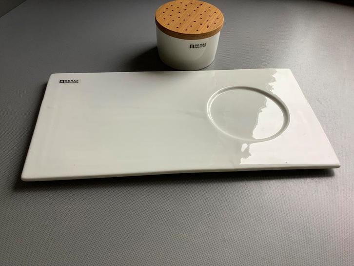 Design serveerplateau Serax Maison d’etre porselein, Huis en Inrichting, Keuken | Servies, Zo goed als nieuw, Schaal of Schalen