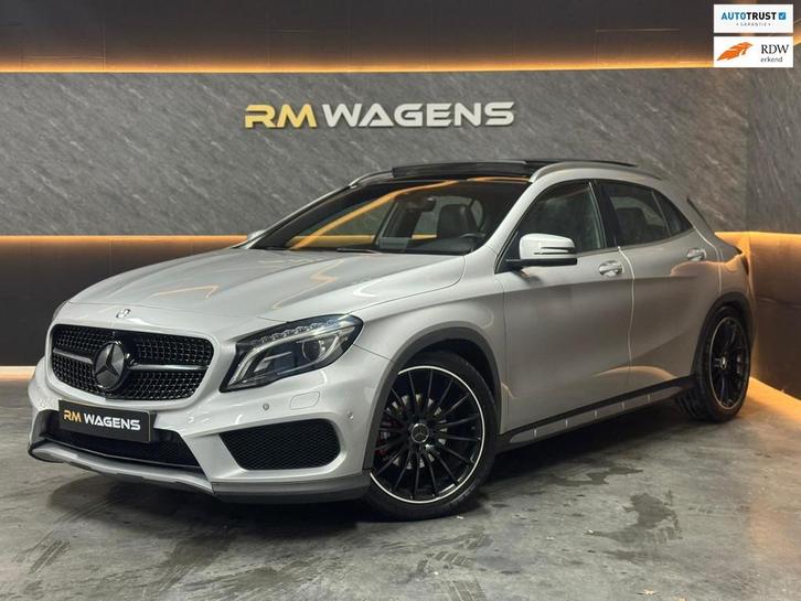 Mercedes-Benz GLA-klasse 180 AMG|PANO|SFEERV|CAM|BLUETOOTH, Auto's, Mercedes-Benz, Bedrijf, Te koop, GLA, ABS, Achteruitrijcamera