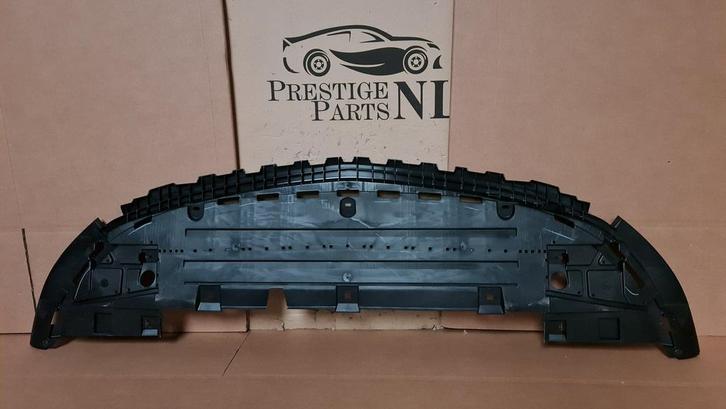 Onderplaat Mercedes CLA FACELIFT Onderlip A118 A1188852703, Auto-onderdelen, Carrosserie en Plaatwerk, Bumper, Voor, Nieuw, Ophalen of Verzenden