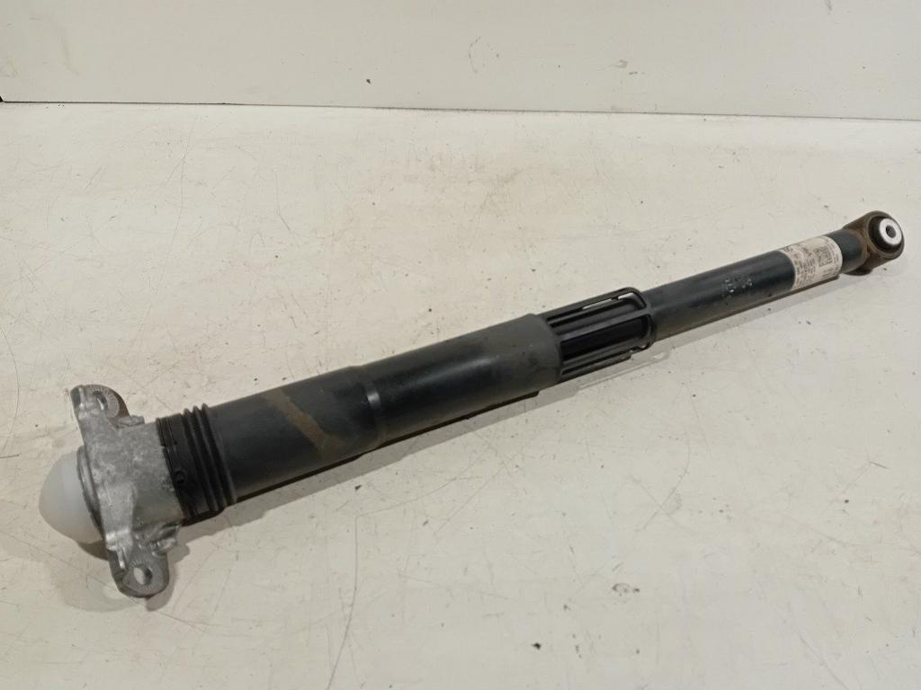 Schokbreker rechts achter Volkswagen Golf, Onderdelen@venauto.nl, Van der Ven Autorecycling B.V., Gebruikt, Ettenseweg 76, 4706 PB Roosendaal, The Netherlands