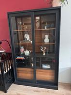 WOOOD James Vitrinekast, Huis en Inrichting, Ophalen, Gebruikt, 100 tot 150 cm, 150 tot 200 cm