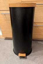 Trash pedal bin / Prullenbakken / Pedaalemmer, 30 L, Huis en Inrichting, Ophalen, Gebruikt, Met pedaal, 50 tot 75 cm