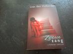 Loes den Hollander - Zwanenzang, Ophalen of Verzenden, Zo goed als nieuw, Loes den Hollander