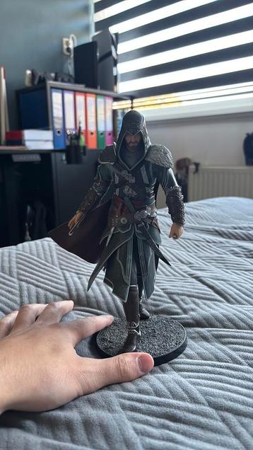Assassins Creed Revelations Ezio beeld/statue beschikbaar voor biedingen