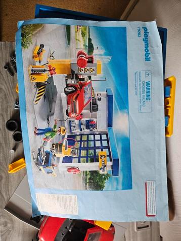 Playmobil garage beschikbaar voor biedingen