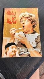 Andre van Duins Pretboek Hotel de Botel Uit 1976, Eén stripboek, Ophalen of Verzenden, Zo goed als nieuw