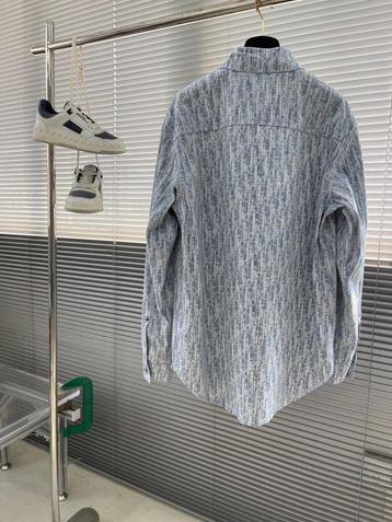 Dior blouse beschikbaar voor biedingen