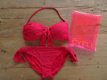 NIEUW Rode bikini met witte stipjes van Cyell maat 36 cup B beschikbaar voor biedingen