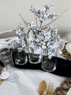 Te huur: kunstbloemen en cilindervazen, Ophalen, Zo goed als nieuw, Overige