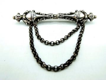 Zilveren broche, Niekerk, Schoonhoven beschikbaar voor biedingen