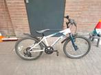 B-Twin 20 inch 6 versnel.wit/blauw.zeer nette fiets, B’twin, Ophalen of Verzenden, Zo goed als nieuw, Handrem