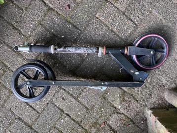 Opvouwbare step met grote wielen, voor personen tot 100kg  beschikbaar voor biedingen