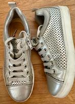 Geox zilveren sneakers maat 35 ZGAN, Meisje, Schoenen, Ophalen of Verzenden, Zo goed als nieuw