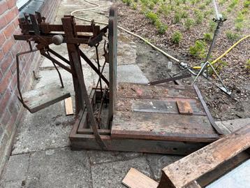 Bascule GRATIS beschikbaar voor biedingen