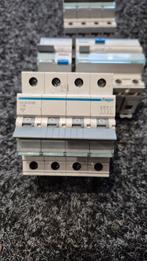 Diverse (aardlek) automaten te koop 63A 32A 20A 16A, Ophalen of Verzenden, Overige typen