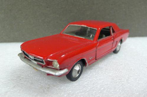 ford mustang coupe -solido france- in nette staat-, Hobby en Vrije tijd, Modelauto's | 1:43, Zo goed als nieuw, Auto, Solido, Verzenden