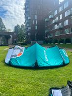 Ozone Edge V12 8m Kite - Goede Staat!, Watersport en Boten, Kitesurfen, Gebruikt, 8 m², Geen board, Ophalen of Verzenden