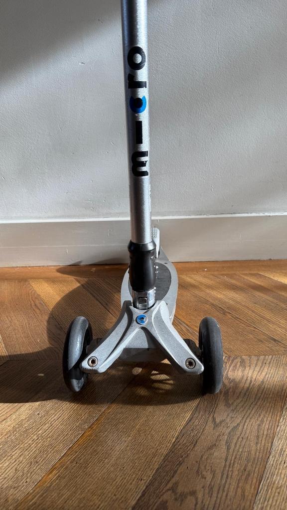 Micro Step 3-wiel inklapbaar - Zilver, Kinderen en Baby's, Speelgoed | Buiten | Voertuigen en Loopfietsen, Gebruikt, Overige typen