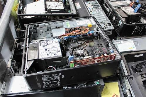 Zie beschrijving computers, Kabels, Beeldschermen, Computers en Software, Servers, Zo goed als nieuw, Ophalen of Verzenden