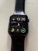 Apple Watch Series 6 Aluminium 40 mm Space Grey GPS, Gebruikt, Zwart, IOS, Waterdicht