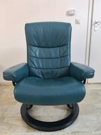 Relaxstoel met voetenbankje - Comfortabel!, Huis en Inrichting, Fauteuils, Ophalen, 75 tot 100 cm, Zo goed als nieuw, Metaal